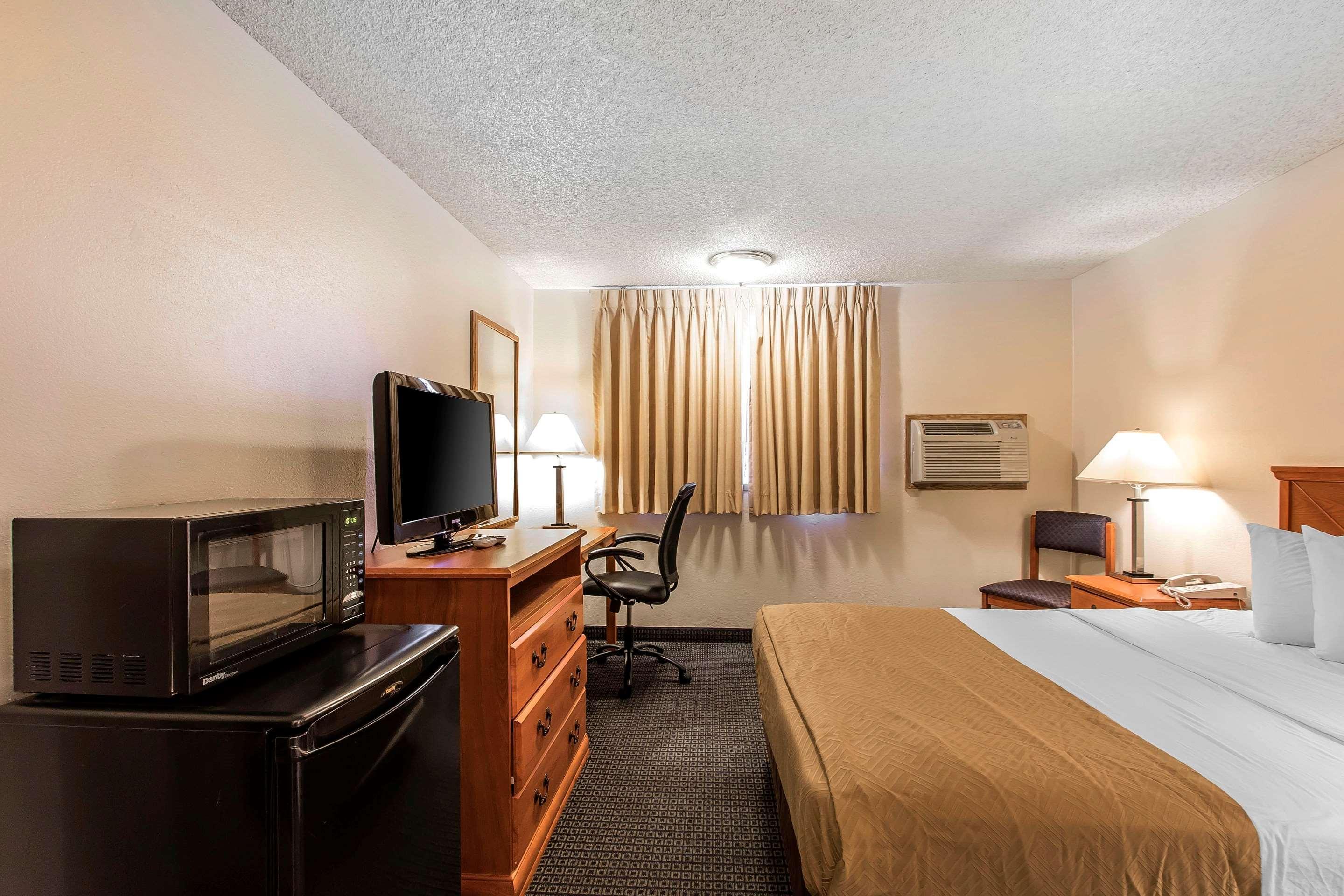 Brentwood Inn Clinton Luaran gambar