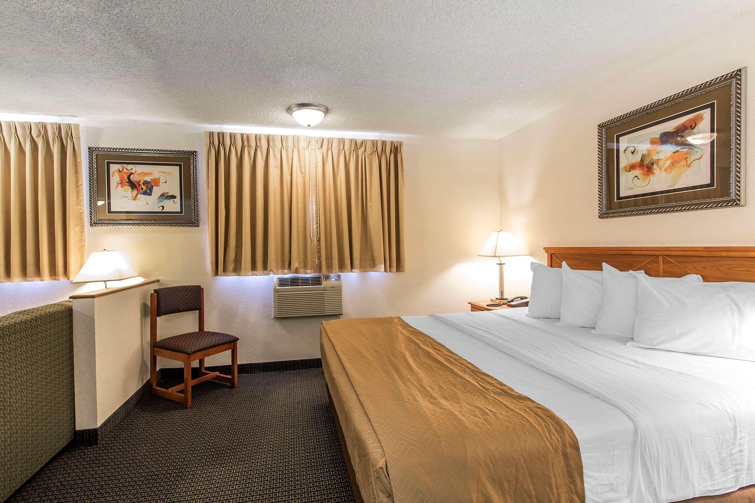 Brentwood Inn Clinton Luaran gambar