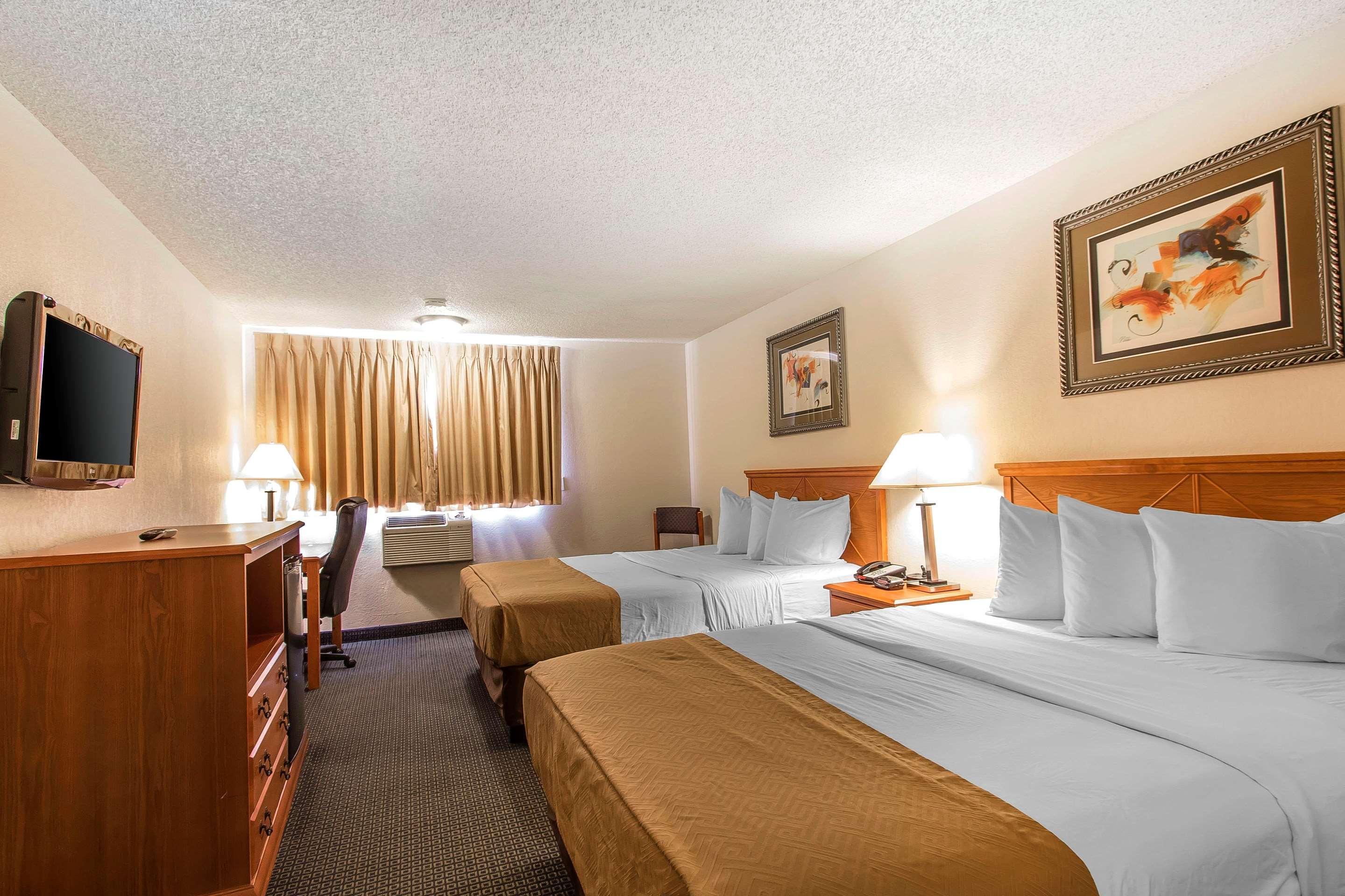 Brentwood Inn Clinton Luaran gambar